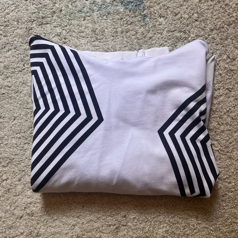 Rare Kpop EXO Hoodie with Zipper Sides